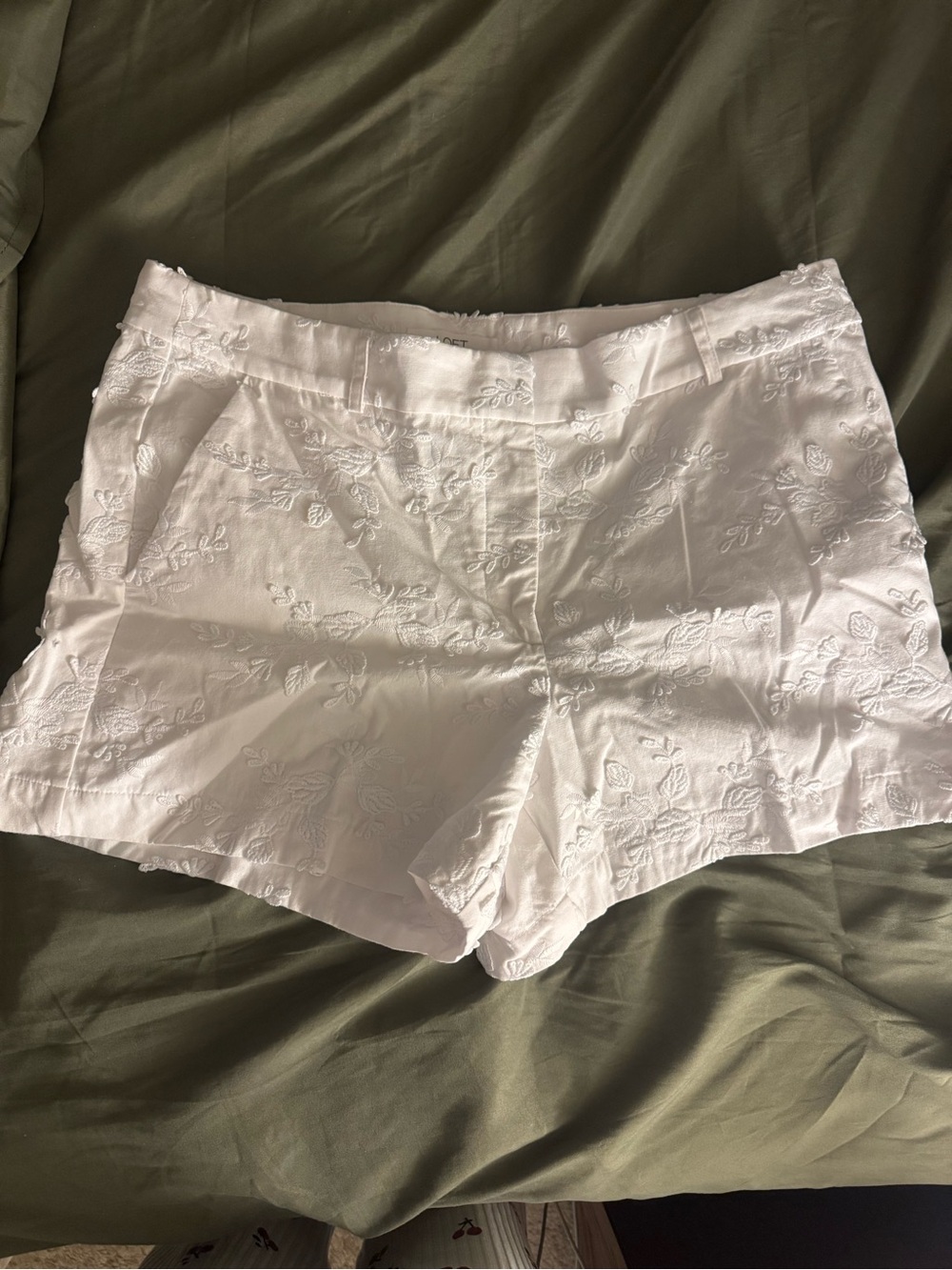 LOFT White Embroidered Floral Shorts